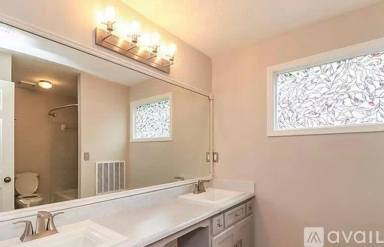 Main picture of 6351 Hillcrest Way