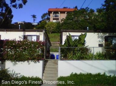 Main picture of 2294 Congress St