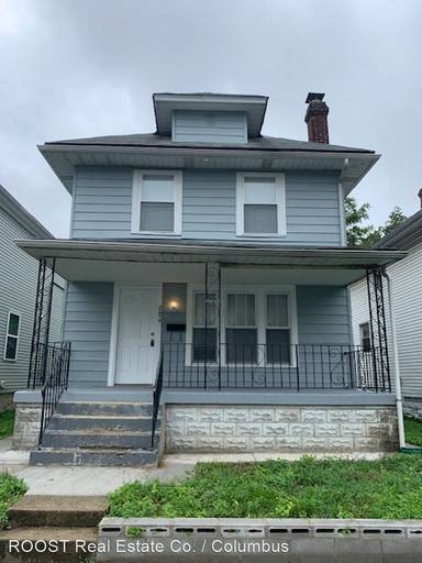 Main picture of 284 S Harris Ave