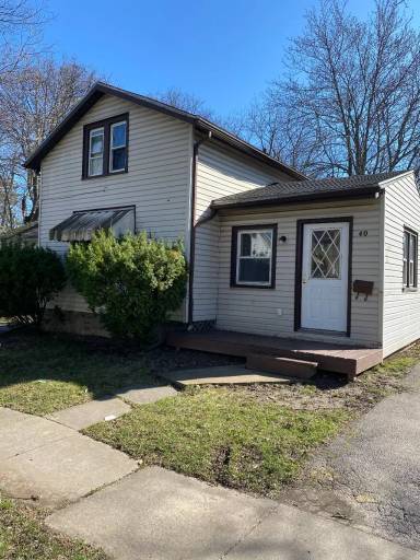 Main picture of 40 Merlin St