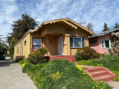 Main picture of 2934 Martin Luther King Jr Way