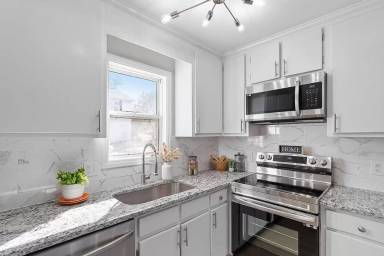 Main picture of 341 E Williams St