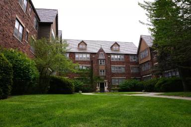 Main picture of 4821 Chicago St
