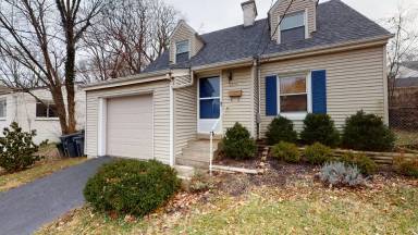 Main picture of 6858 Esther Ln