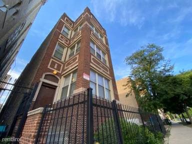 Main picture of 3618 W Douglas Blvd