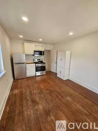 Main picture of 522 Aurora Ave