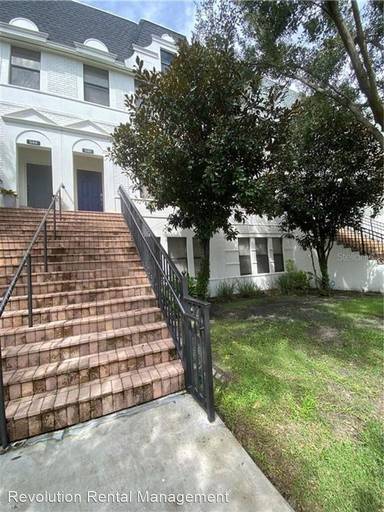 Main picture of 548 Copley Ln