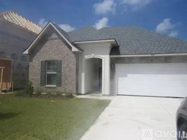 Main picture of 808 Ridgefield Dr