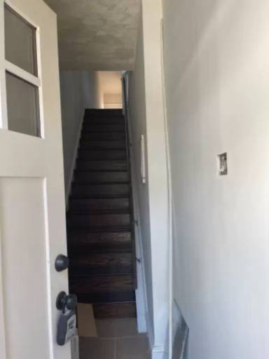 Main picture of 5208 W Berks St