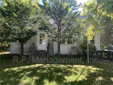 Main picture of 6129 Stillwater Blvd N