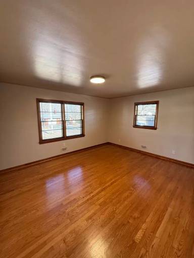 Main picture of 1125 Roselawn Way