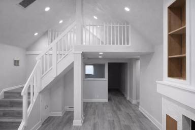 Main picture of 304 Niles Pl NW