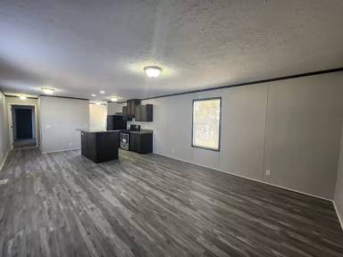 Main picture of Navajo Lake Estates Manufactured Home Community