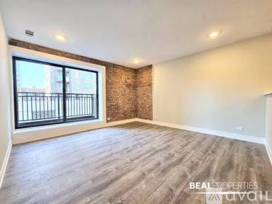 Main picture of 1220 N La Salle Dr