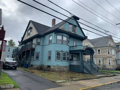 Main picture of 296 Ames St