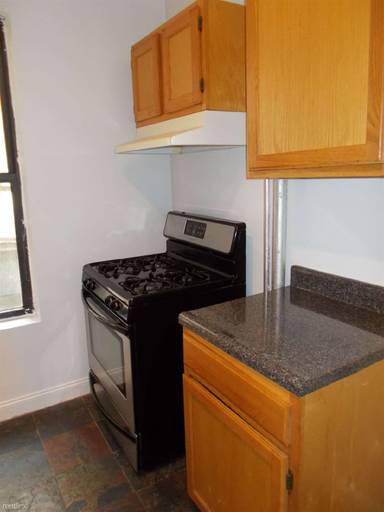 Main picture of 356 Saint Johns Pl