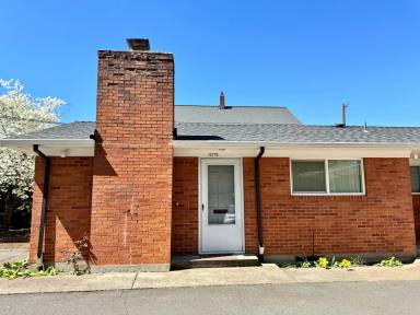 Main picture of 12755 SW 3rd St