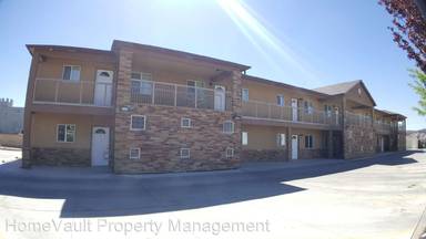 Main picture of 404 S Schwartz Avenue Pinon Blfs