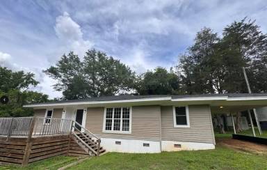 Main picture of 110 Stone Creek Dr