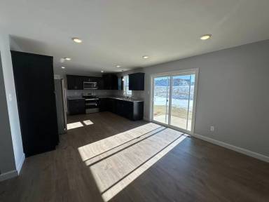 Main picture of 239 Woodridge Dr