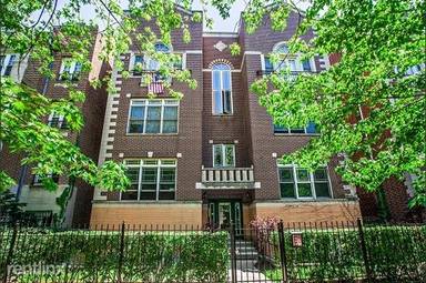 Main picture of 4235 N Kenmore Ave