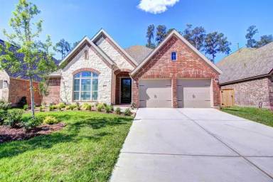 Main picture of 217 Red Petal Way