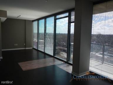 Main picture of 2515 Skyland Trl NE