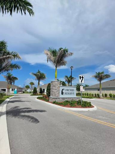 Main picture of 8933 Orchid Reserve Cir
