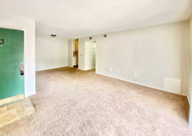 Main picture of Lexington Green Condominiums