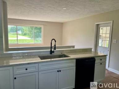 Main picture of 5933 Stow Rd
