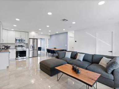 Main picture of 4761 SW 43rd Ter