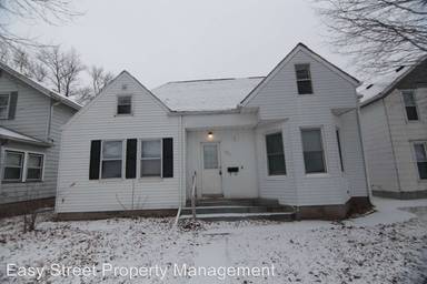 Main picture of 1226 N Sturdevant St