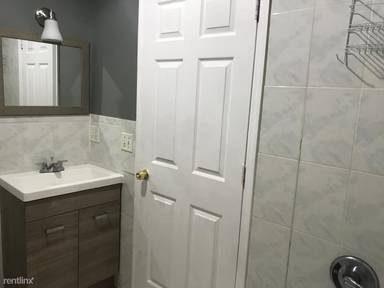 Main picture of 579 Bramhall Ave Apartments