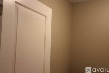 Main picture of 1001 - 1005 Abby Ct