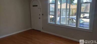 Main picture of 5000 Trask St