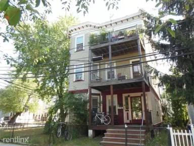 Main picture of 4 Athol St