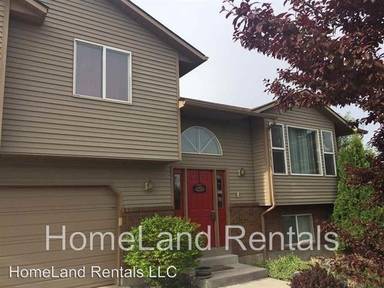 Main picture of 2775 Terrace St