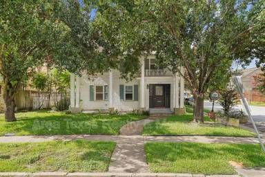 Main picture of 2147 Sul Ross St