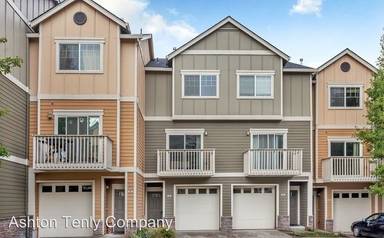 Main picture of 18425 SW Stepping Stone Dr