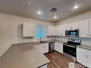 Main picture of 21592 S 231st St