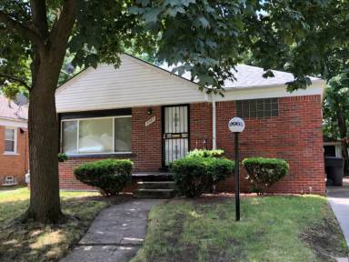 Main picture of 19965 Pierson St