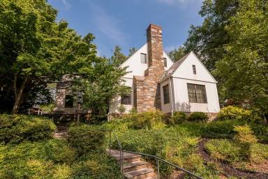 Main picture of 5001 Glenbrook Rd NW