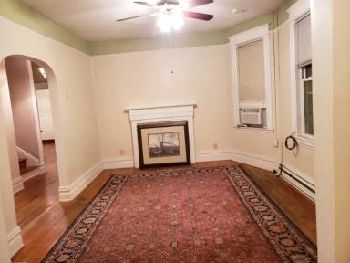 Main picture of 233 Bradford St