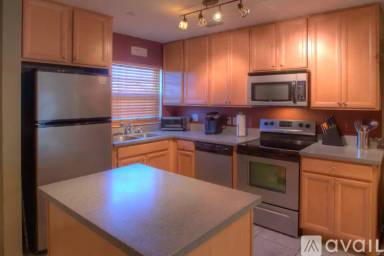 Main picture of 9511 Lake Park Dr