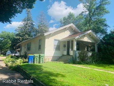 Main picture of 112 Medary Ave
