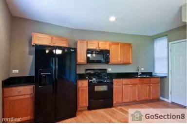 Main picture of 2550 E 76th St & 7558 S Colfax Ave Apartments