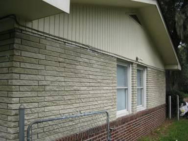 Main picture of 5 Leach Dr