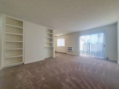 Main picture of 7542 Church St