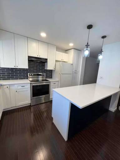 Main picture of 2152 Southwood Pl