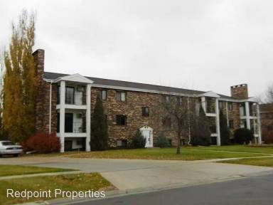 Main picture of 321 Prairiewood Cir S